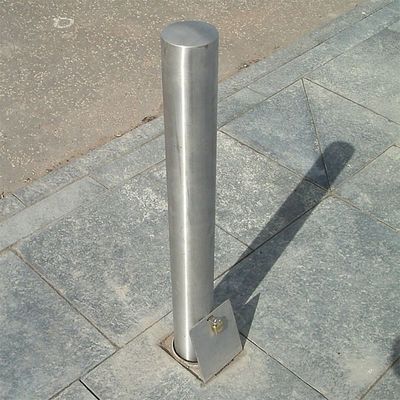 Black or OEM Removable Bollards 1000±5mm Height Above Ground 14mm /-2mm Cylinder Thickness Strong and Durable