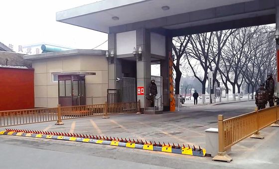 1 Meter Length Automatic Tyre Killer Automatic Spike Barrier Security
