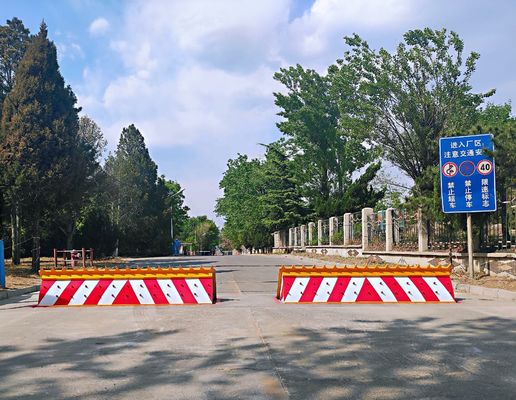 Durable Hydraulic Road Blocker Ip67 Protection With 5.5kw Rated Power