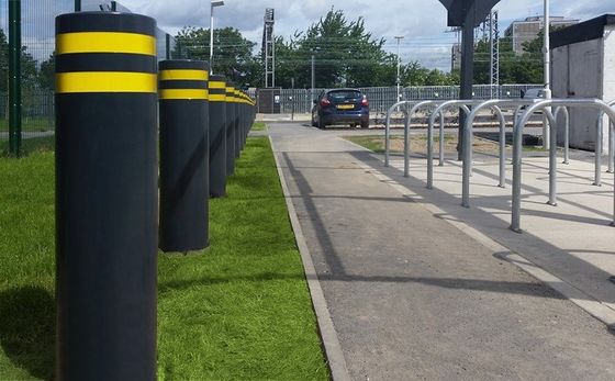 350mm Depth Impact Tested Heavy Duty Bollards Metal Bollard Post