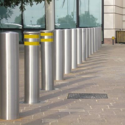 Anti Crash Anti Terrorism Stainless Steel Bollards With 4-30mm Thickness