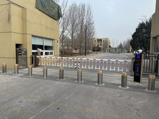 IP68 Rated LED Lighted Retractable Driveway Bollards With Automatic Lifting Function