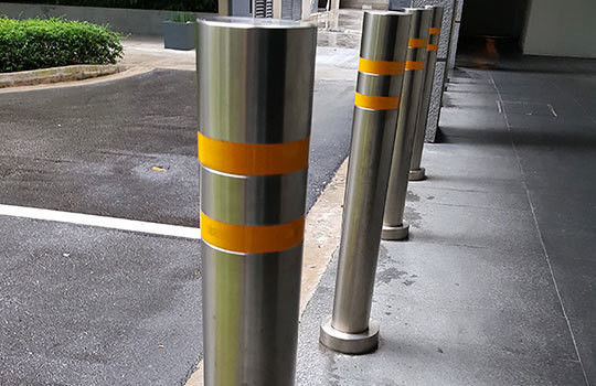 Customized  Street Stainless Steel Flat Top Bollards for Perimeter Protection