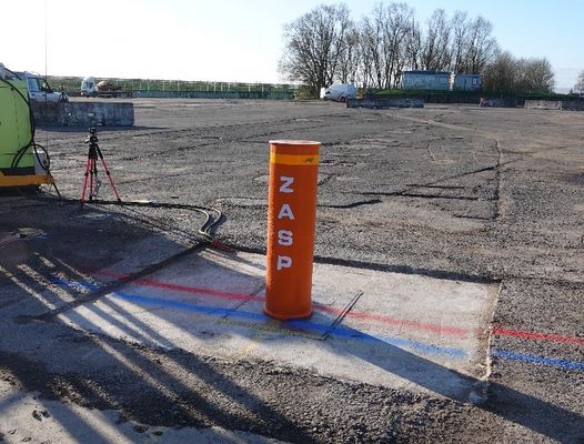 Security Protection with 271mm Diameter Automatic Bollards Certified to PAS 68 IWA 14-1 and Anti-Corrosion Treatment