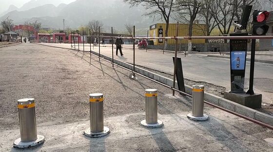 In-ground Installation Automatic Bollards with Rising Time 3-5s and RS485 Communication Protocol