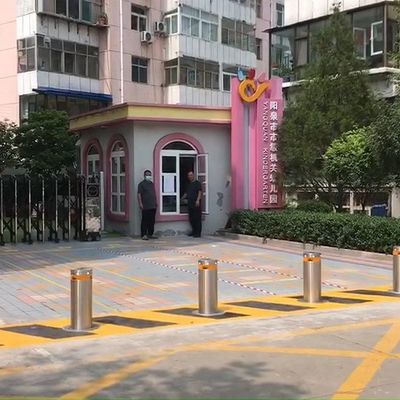 217mm Diameter Heavy Duty Automatic Rising Bollards Steel Bollard Post