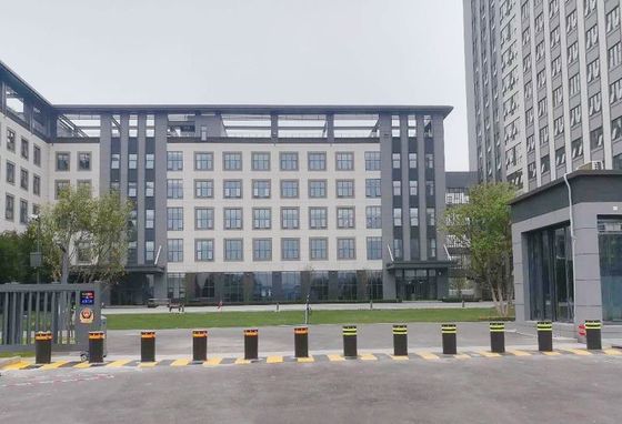 Stainless Steel 10mm Thickness Hydraulic Bollard System Remote Control Driveway Bollards