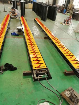 Heavy Duty Spike Systems Plate Barrier ISO9001 CE Certified  Speed Bump Spikes