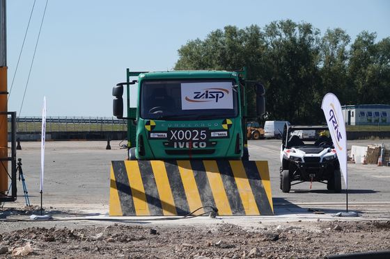 Impact Test Standard Automatic Security Post Automatic Traffic Bollards