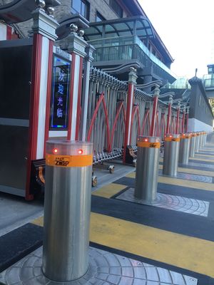 Anti Ram Hydraulic Retractable Bollards With Remote Control