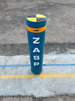 450mm Depth Blue M30 Telescopic Security Post Residential Driveway Bollards