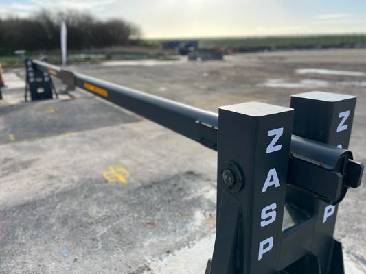 3-8m Intercept Width Rising Beam Gate IWA 14-1 Crash Rated and 0.6m Penetration Distance for Maximum Protection