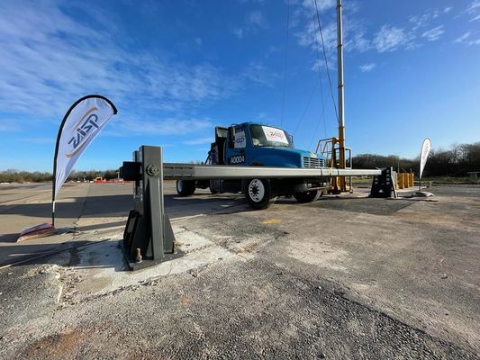 3-8m Intercept Width Rising Beam Gate IWA 14-1 Crash Rated and 0.6m Penetration Distance for Maximum Protection