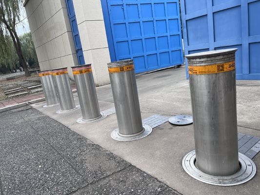 High Security Electric Telescopic Bollards With Remote Control Access Control