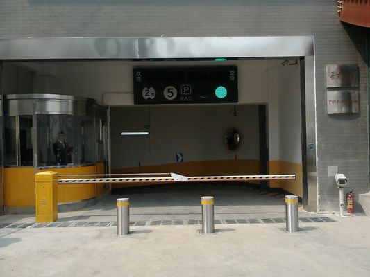 Impact Test Semi Automatic Bollards For Perimeter Protection