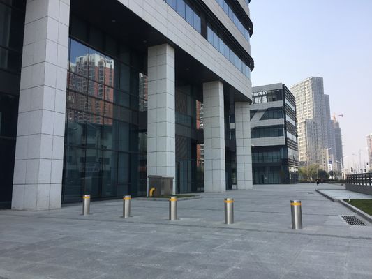 Retractable Automatic Bollards For Driveways Professional Customized