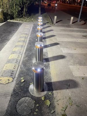 IP68 Rated Automatic Bollards For Driveways With Remote Control System