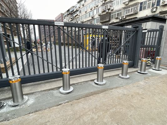 Automatic Remote Control Security Bollards With 304 316 Stainless Steel Material
