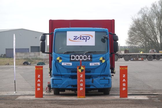 Weather Resistant Steel Fixed Bollards for Traffic Control and Perimeter Security