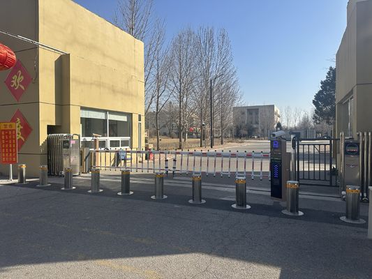 800mm Height Semi Automatic Bollards With Flange Dimension 648mm*398mm And IP Standard IP68